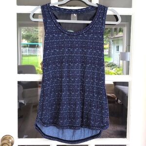 Women's Calia by Carrie Underwood Medium Printed Tank Top Athletic Wear